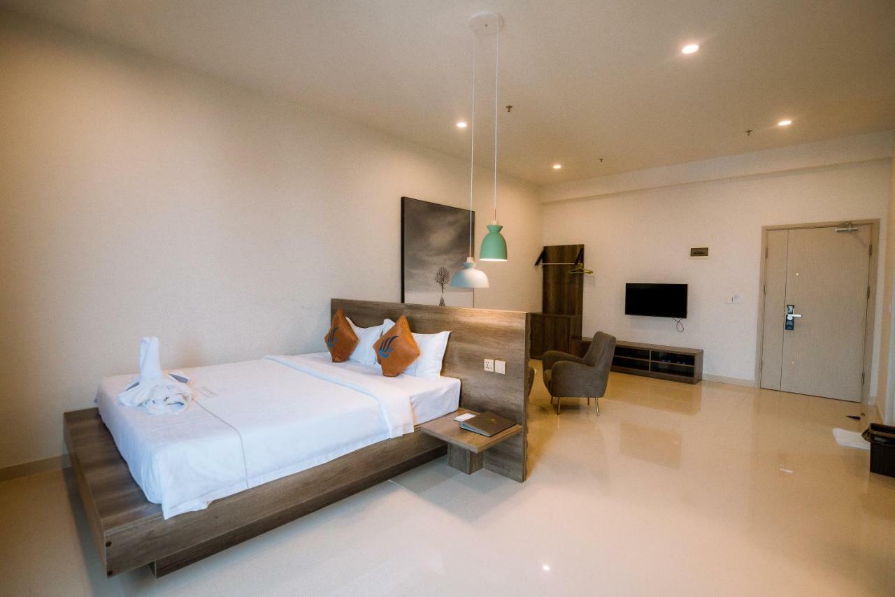 Wooden Maple Hotel Phnom Penh Dış mekan fotoğraf