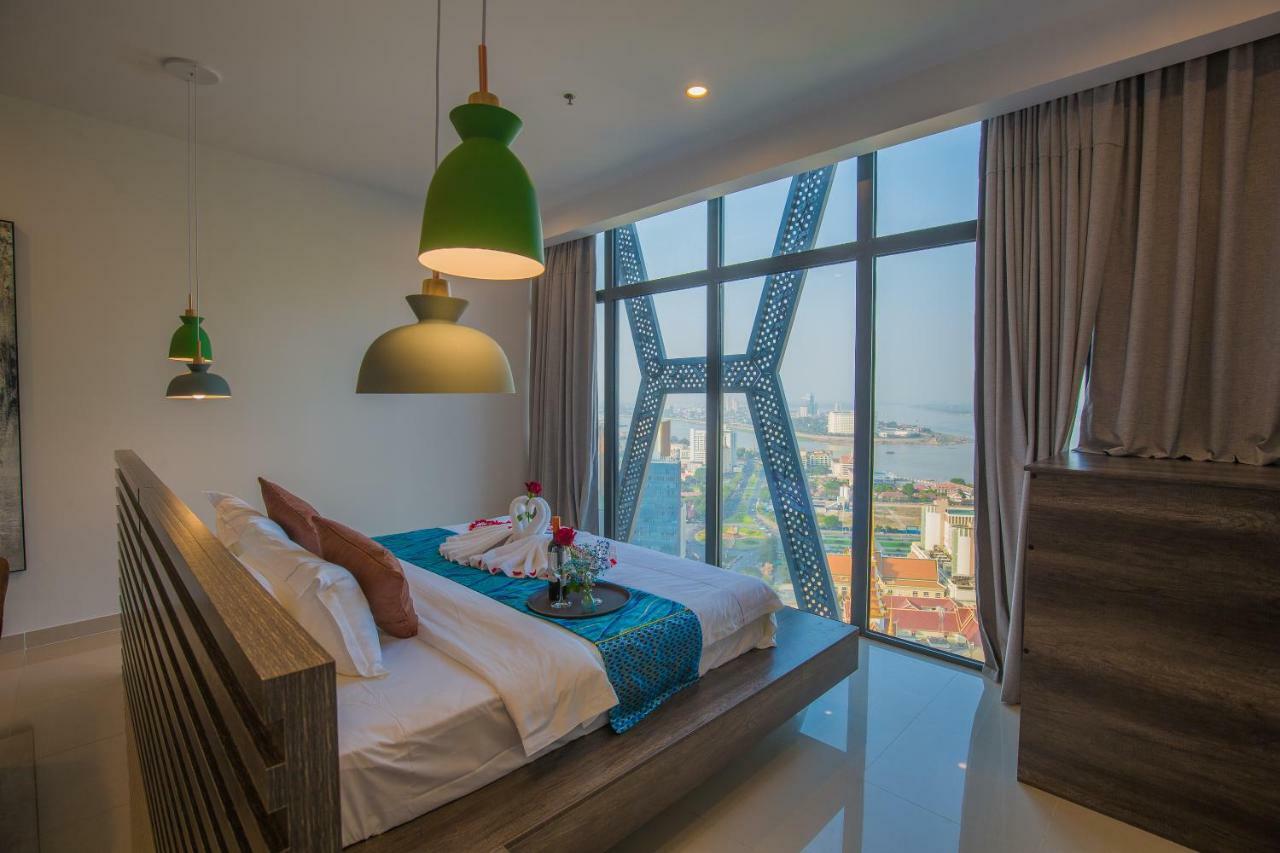 Wooden Maple Hotel Phnom Penh Dış mekan fotoğraf