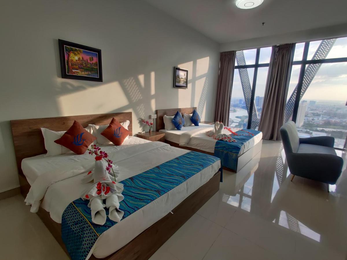 Wooden Maple Hotel Phnom Penh Dış mekan fotoğraf